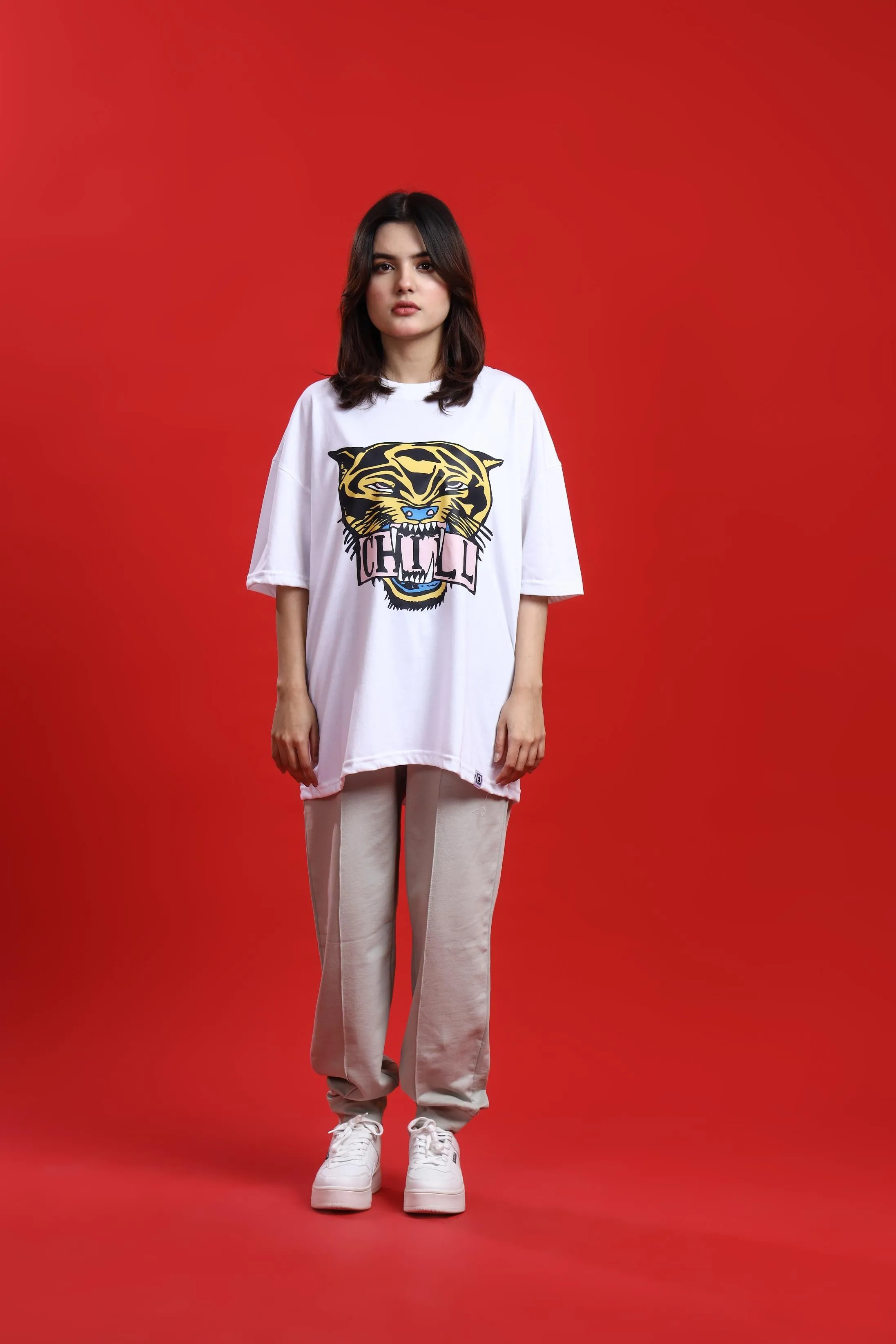 CHILL OVERSIZED T-SHIRT