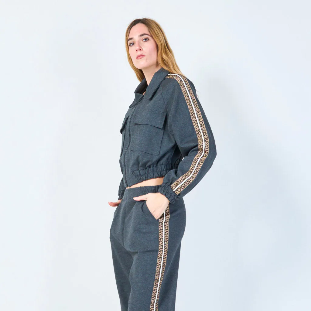 Cropped jacket with shoulder trim wholesale