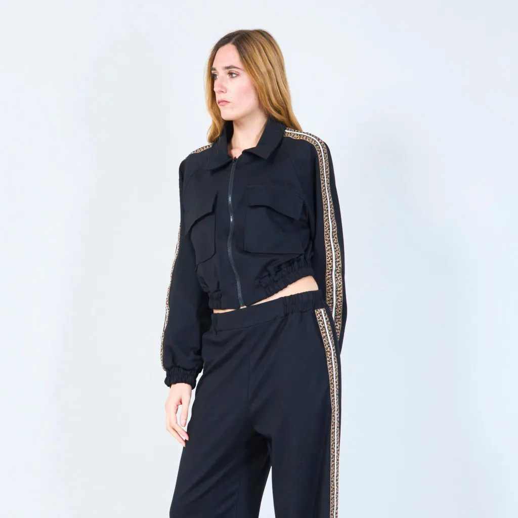 Cropped jacket with shoulder trim wholesale