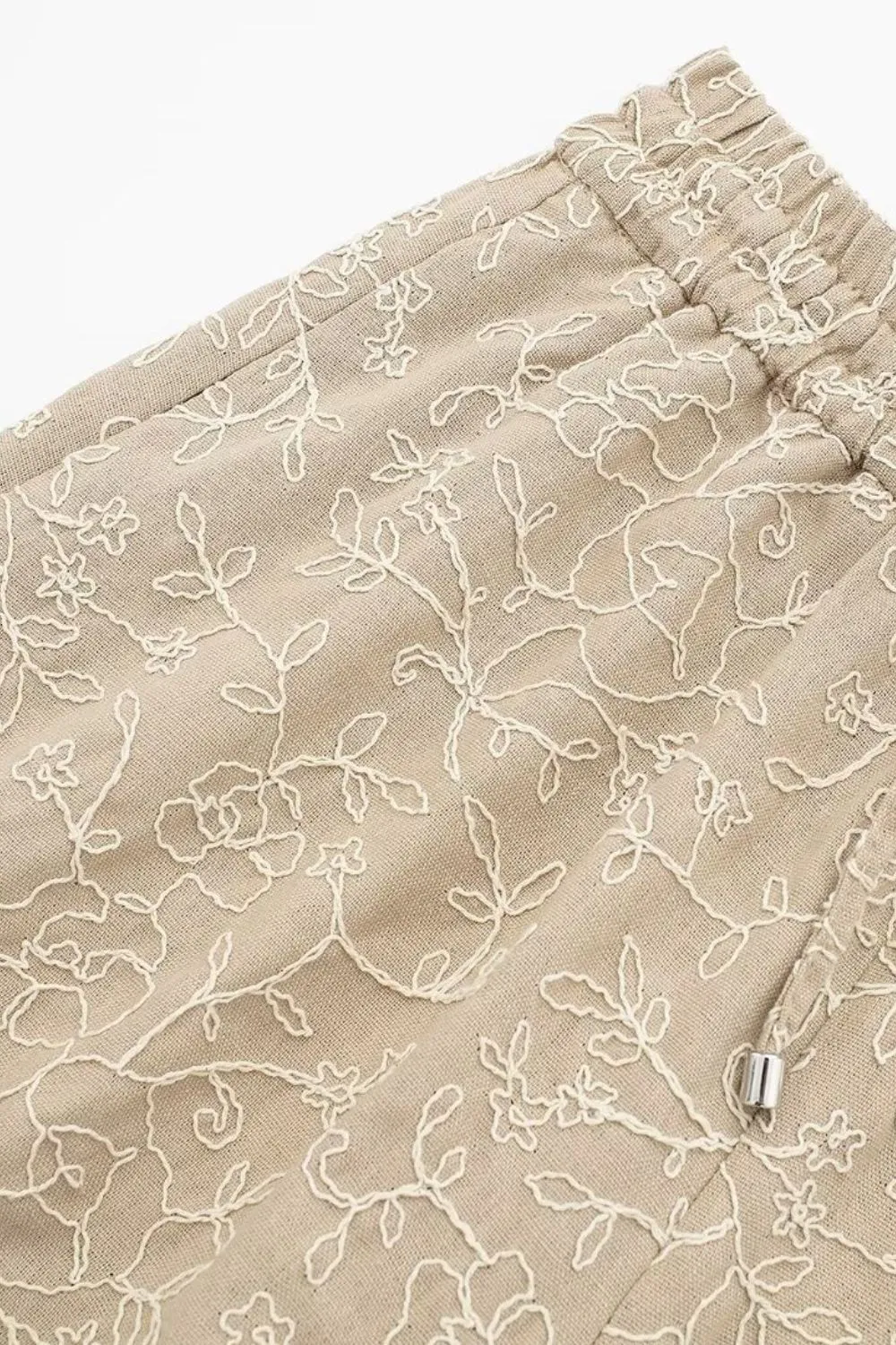 ‘Freya’ Elastic Waist Casual Shorts